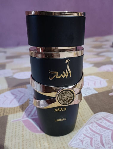 Customer photo review of Lattafa Asad Eau De Parfum For Men