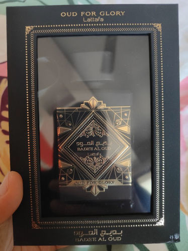 Customer photo review of Lattafa Bade’e Al Oud Oud for Glory Eau De Parfum For Unisex