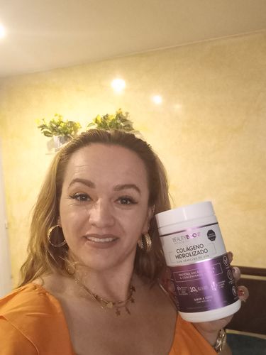 Customer photo review of COLÁGENO HIDROLIZADO CON VITAMINA C, D3, BIOTINA Y SEMILLAS DE UVA