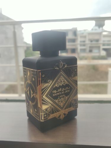 Customer photo review of Lattafa Bade’e Al Oud Oud for Glory Eau De Parfum For Unisex