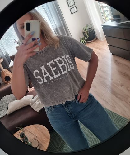 Customer photo review of Lifestyle Damen Crop Shirt washed grau/ weiß by SAEBIS®