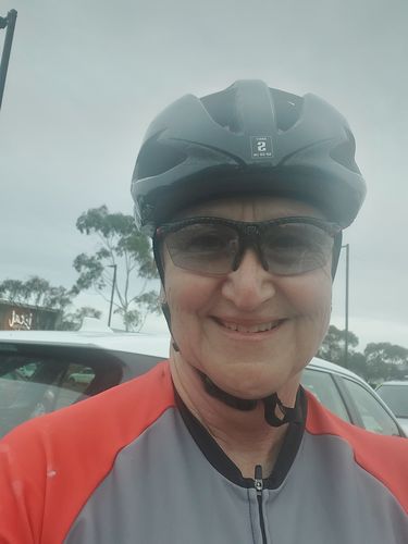 Customer photo review of Rydon Slim Progressive Carbonium Photochromic Black Lens