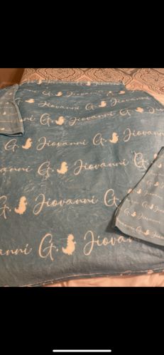 Customer photo review of Free Shipping✈️ Personalized Name Blanket for Family Kids Friends