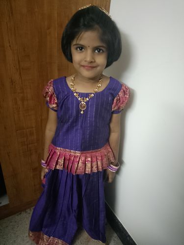 Customer photo review of Hamsa Violet Mini