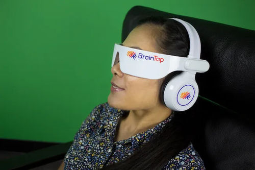 Customer photo review of Braintap Headset - Light & Sound Therapy