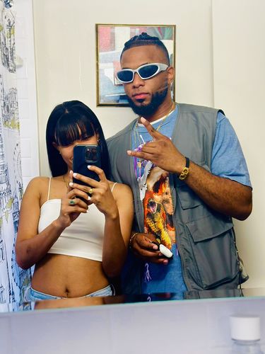 Customer photo review of METAVERSE.