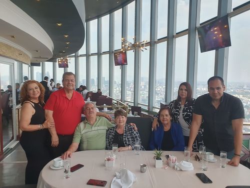 Customer photo review of Menú Golden