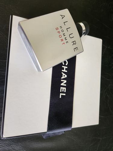 Customer photo review of Chanel Allure Homme Sport Eau De Toilette For Men