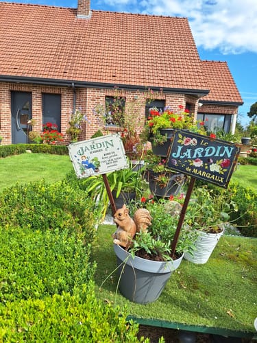 Customer photo review of Jeune jardinière - Extérieur - Pancarte de porte