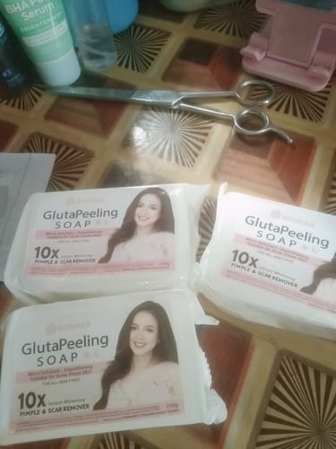Customer photo review of Rosmar gluta peeling soap