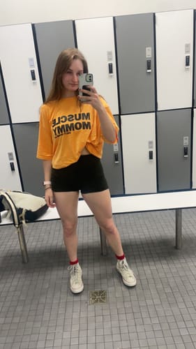 Customer photo review of Salty Savage Unisex "MUSCLE MOMMY" Oversized Tall Crew Tee