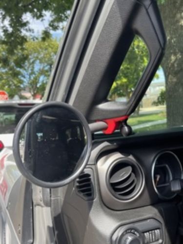 Customer photo review of JL/JLU A-Pillar Side Jeep Mirrors with Base Mount Driver AND Passenger