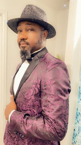 Customer photo review of Men's Dress Purple Paisley Suit Jacket Slim One Button Stylish Blazer