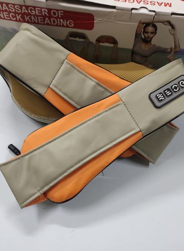 Customer photo review of Masajeador Relajante Reelax® - Cuello Espalda Hombros Glúteos Piernas