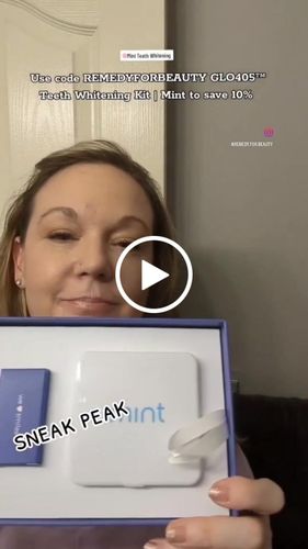 Customer video review of GLO405™ Teeth Whitening Kit