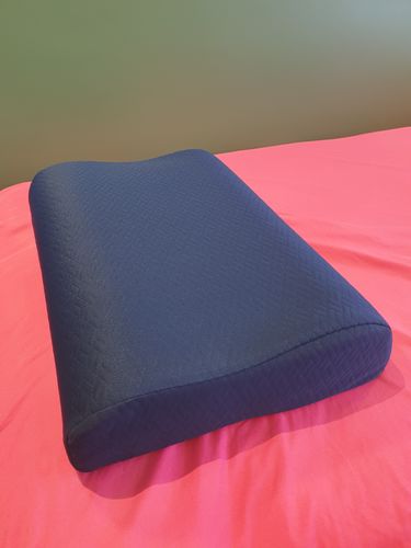 Customer photo review of Soft Curved Latex Pillow