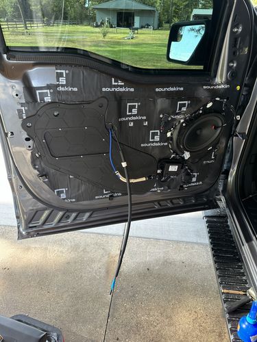 Customer photo review of SoundSkins Rings v3