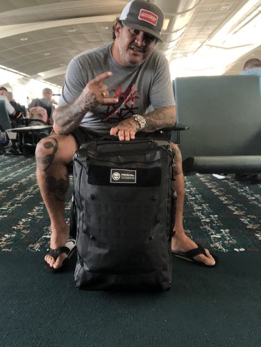 Customer photo review of FNDN® MODULAR WEATHERPROOF 22" ROLLING CARRY-ON GEARBAG - 45L