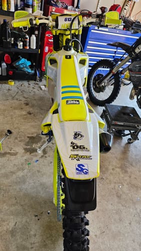 Customer photo review of Custom Seat Cover: '24 FE/TE 150/250/300/350/450/501