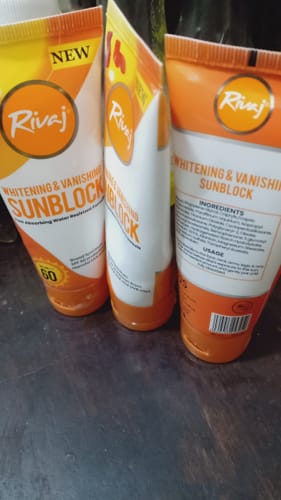 Customer photo review of Whitening & Vanishing SPF60 Sunblock