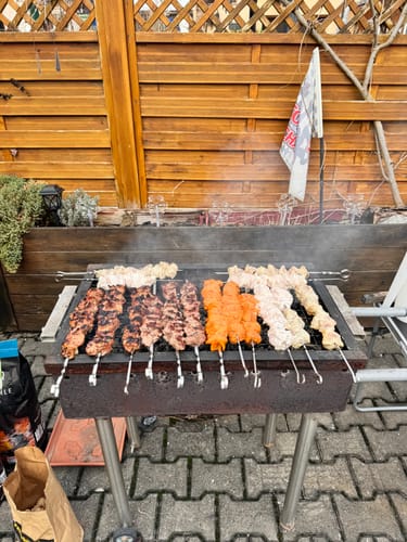 Customer photo review of Schweine-Schaschlik Tomate 1kg