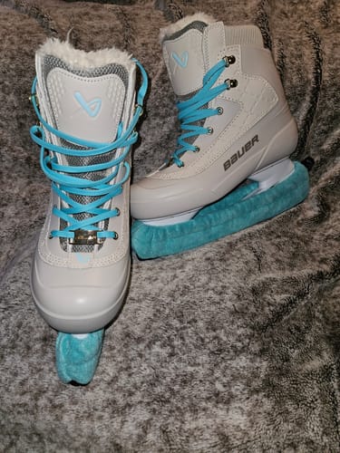Customer photo review of Waxed Skate Laces 6mm