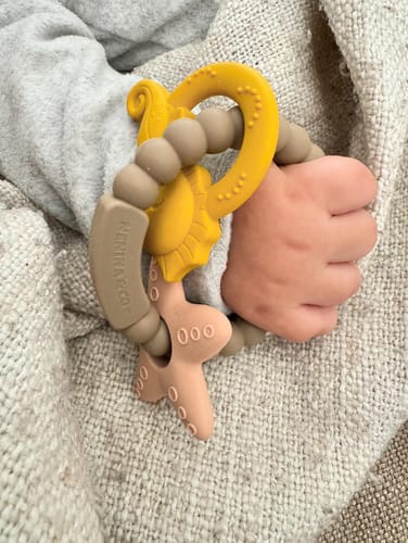 Customer photo review of New Mordedor Marino Nenina & Co 100 % Silicona Orgánica