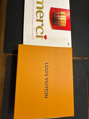 Customer photo review of LOUIS VUITTON GRADIENT MONOGRAM sweatshirt CREWNECK