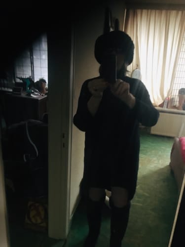 Customer photo review of Einfarbiges Pulloverkleid mit unregelmäßigem Saum