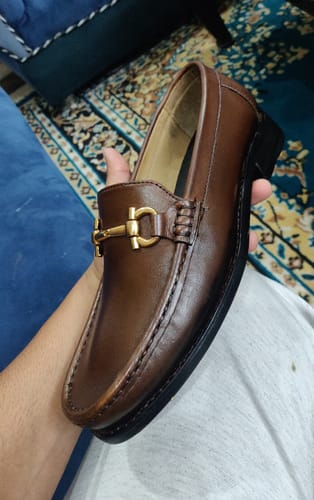Customer photo review of Zyan Handpainted Tabbacco Cognac Stylish Round Toe Tassel Loafer