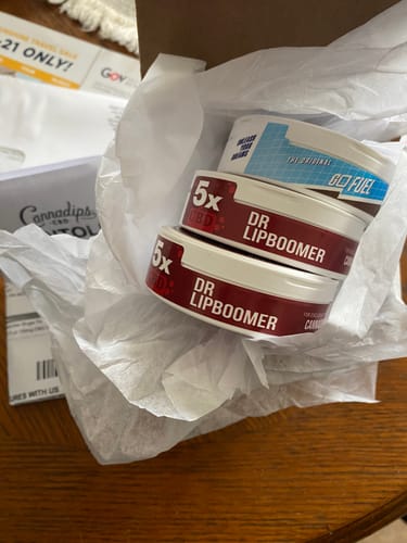 Customer photo review of 5X Dr. Lipboomer CBD