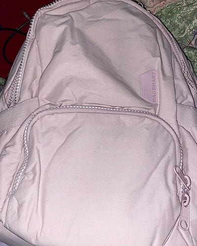 Customer photo review of Zoraesque 13.3 Inch Featherlight Backpack
