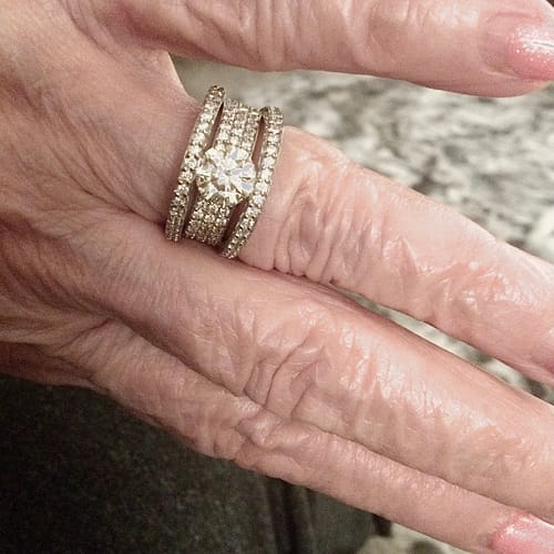 Customer photo review of 2.15-3.30 CT Round Cut Natural Diamonds - Engagement Ring