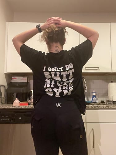 Customer photo review of Black Pocket Leggings