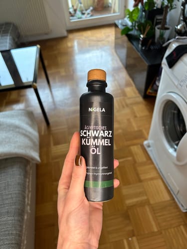 Customer photo review of Ägyptisches Bio Schwarzkümmelöl ungefiltert - kaltgepresst in Rohkostqualität - 200ml