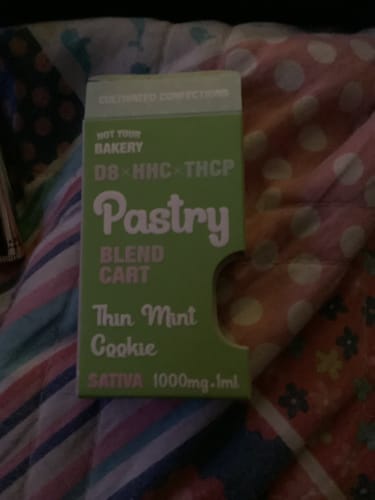 Customer photo review of Pastry Blend 1000mg THC Blend | 1ml Cartridge