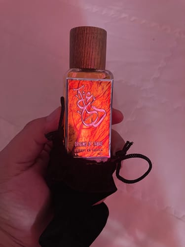 Customer photo review of Origins of Tabac