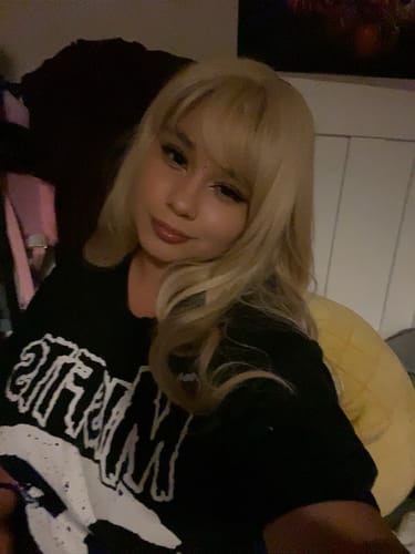 Customer photo review of (Simple packed) Sofia | rose cap heat resistant wig
