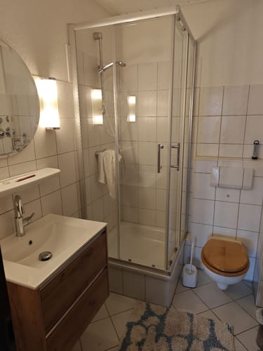 Customer photo review of SONNI Duschkabine Eckeinstieg Schiebetür mit/ohne Duschtasse Ablaufgarnitur 70-120cm Höhe 185cm