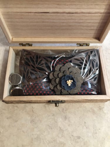 Customer photo review of The Luxury Wood Bow Tie Set