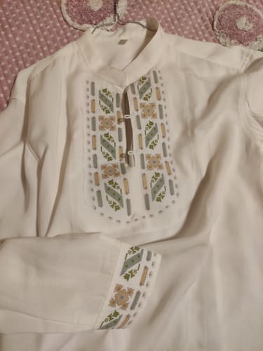 Таня П. review of Риза с маншети "Защита" image 1 out of 1