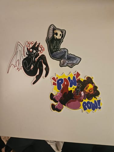 Customer photo review of Creepy Mystery Gift Box