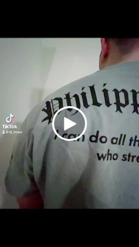 Customer video review of Philippians 4:13 Oversized Tee - Grey
