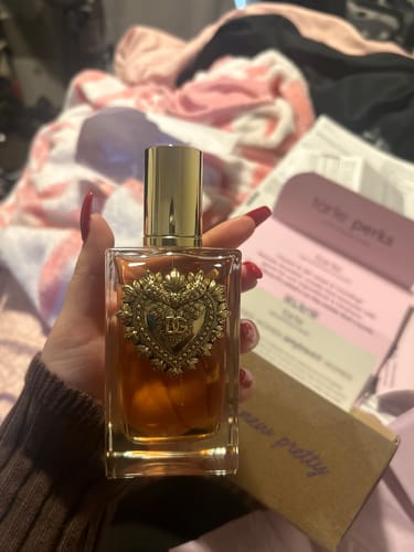 Customer photo review of Devotion For Women By Dolce & Gabbana Eau de Parfum Spray 3.4 oz