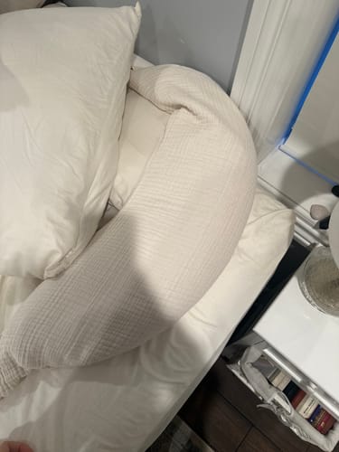 Customer photo review of MoonWomb™ ☾ Organic Body, Pregnancy and Feeding Pillow