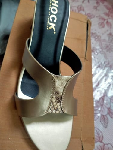 Customer photo review of LEA MATTE HEELS