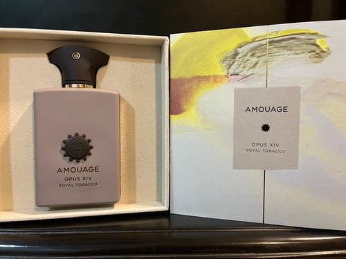 Customer photo review of Amouage Opus XIV Royal Tobacco Eau De Parfum For Unisex
