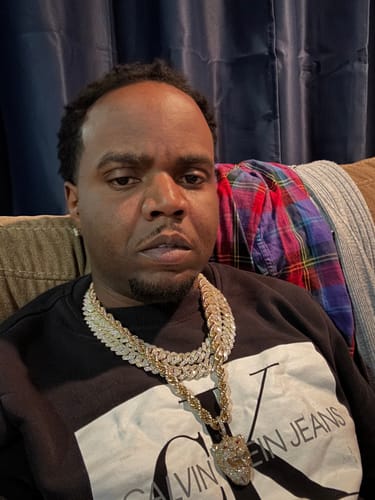 Customer photo review of S925 Moissanite Diamond Prong Cuban Link Chain in 14K Gold - 15mm
