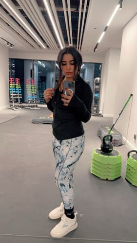 Customer photo review of Yoga Basic Wide Band Waist Sports Leggings With Phone Pocket
