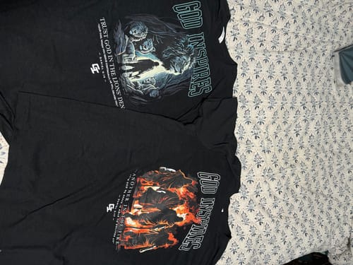 Customer photo review of Theophany 'Daniel In The Lions Den' Lightweight T-Shirt